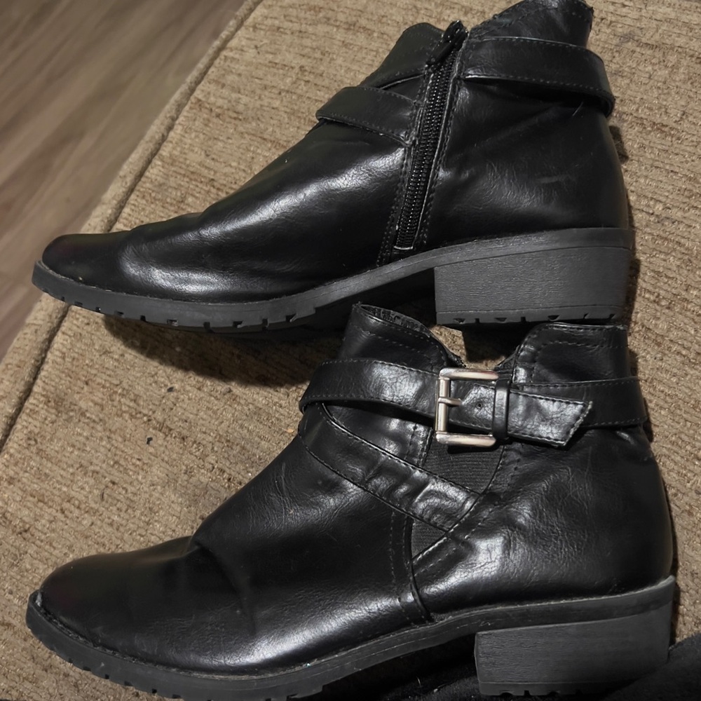 Time and Tru Black Ankle Boots with Buckle